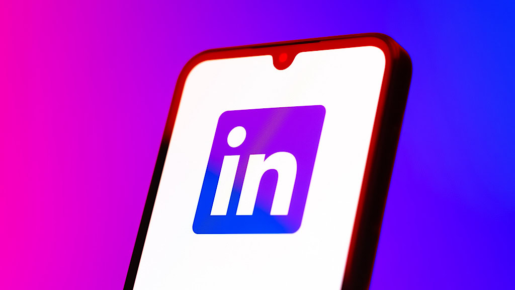 Unlock LinkedIn's Secret AI Search Strategies That Could Revolutionize Your Visibility Overnight