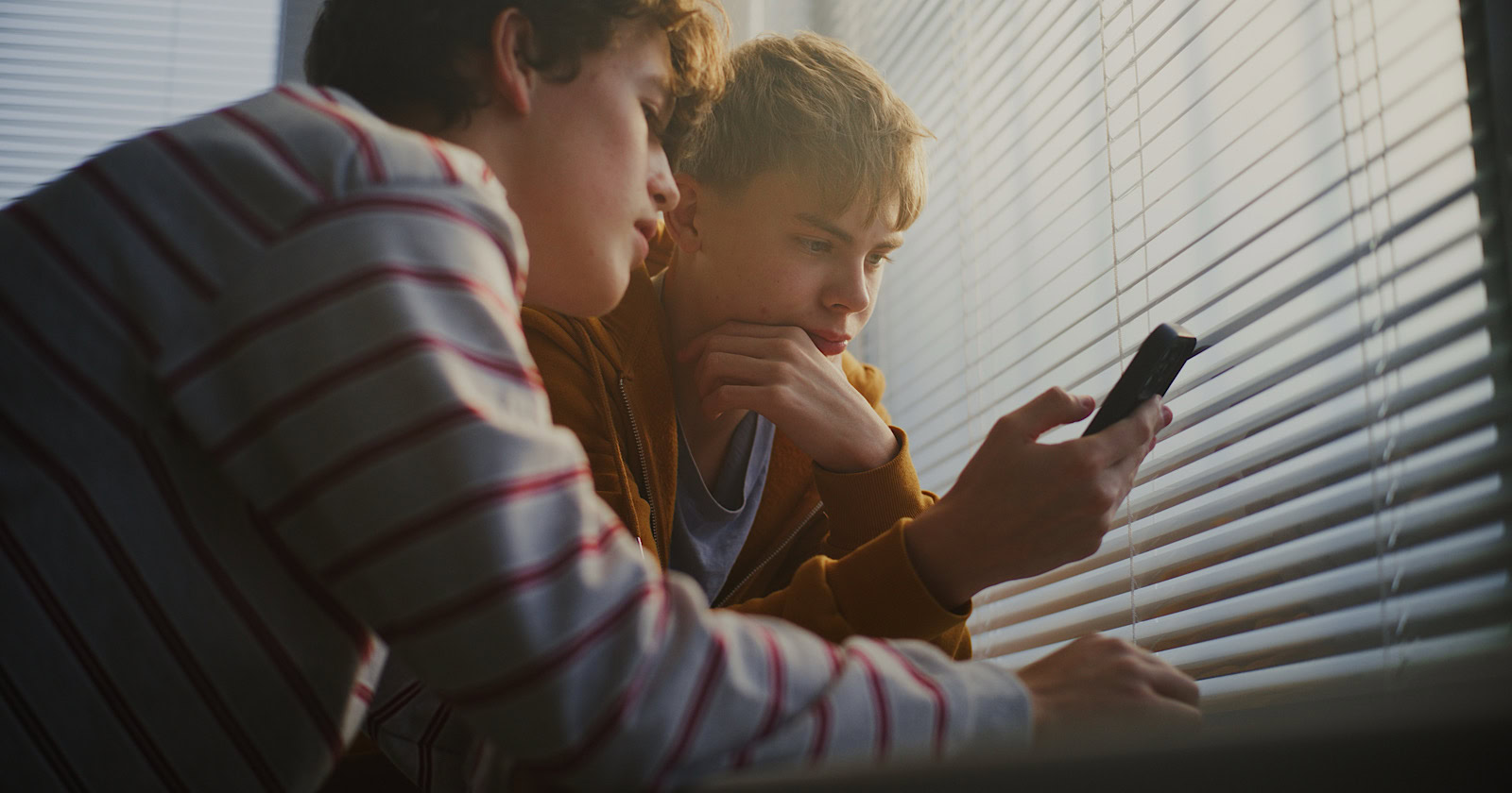 Why Is Gen Z Suddenly Abandoning TikTok for Google? Shocking Data Reveals the Truth