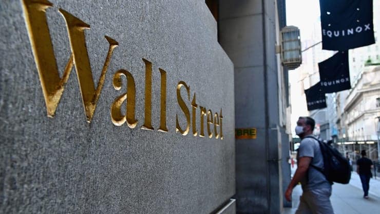 Why Wall Street’s Move On-Chain Could Leave Investors in the Dark, Warns Bitwise CIO