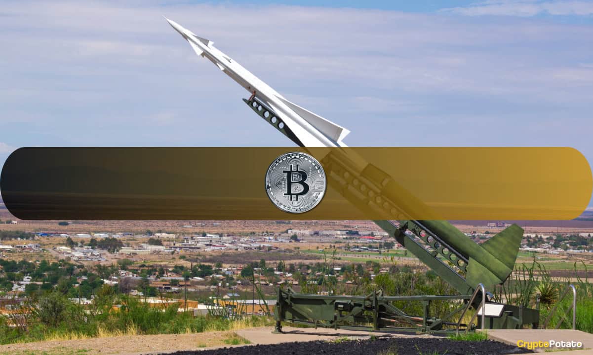 Bitcoin Exodus During Hormuz Crisis Sparks Speculation of a Major Market Move