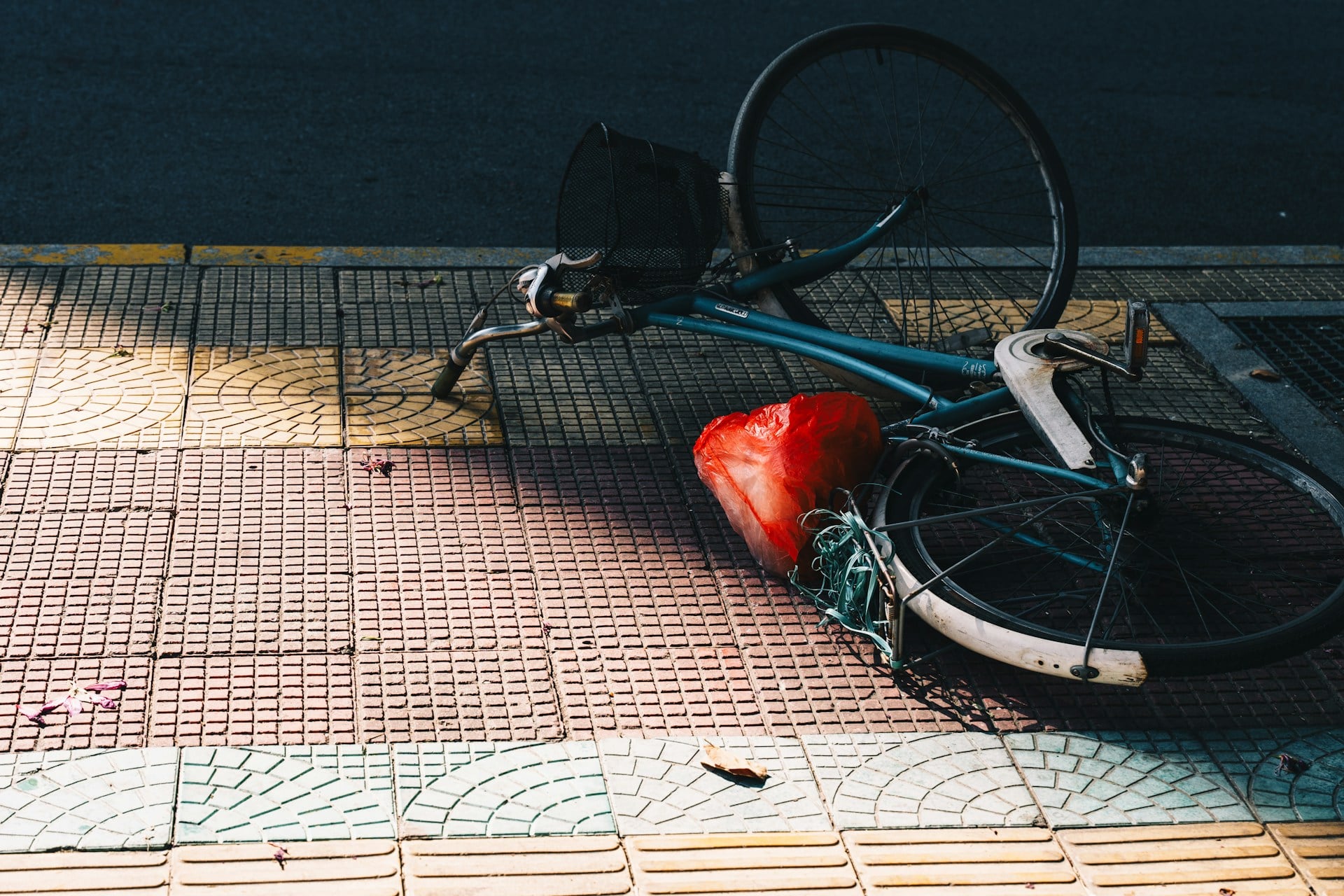Unlock the Hidden Secrets to Collecting Crucial Bicycle Accident Evidence That Could Win Your Case