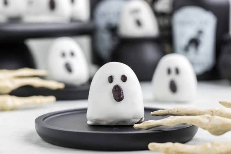 Unmask These 30 Sinfully Delicious Halloween Treats That Will Haunt Your Taste Buds!