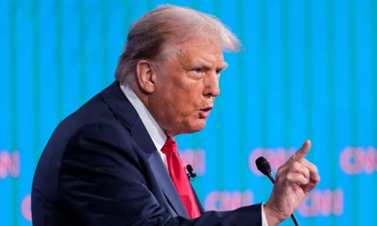 Bitcoin Surges Amid White House Chaos Following Trump's Sudden Evacuation After Gunshots