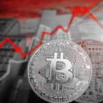 Bitcoin Suffers $1B Bloodbath — But XRP and SOL’s Surprising Surge Defies All Odds!