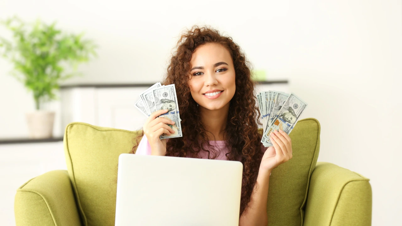 Discover the Secret Business Ideas That Let You Earn Big Working Just 1 Hour a Day from Home!