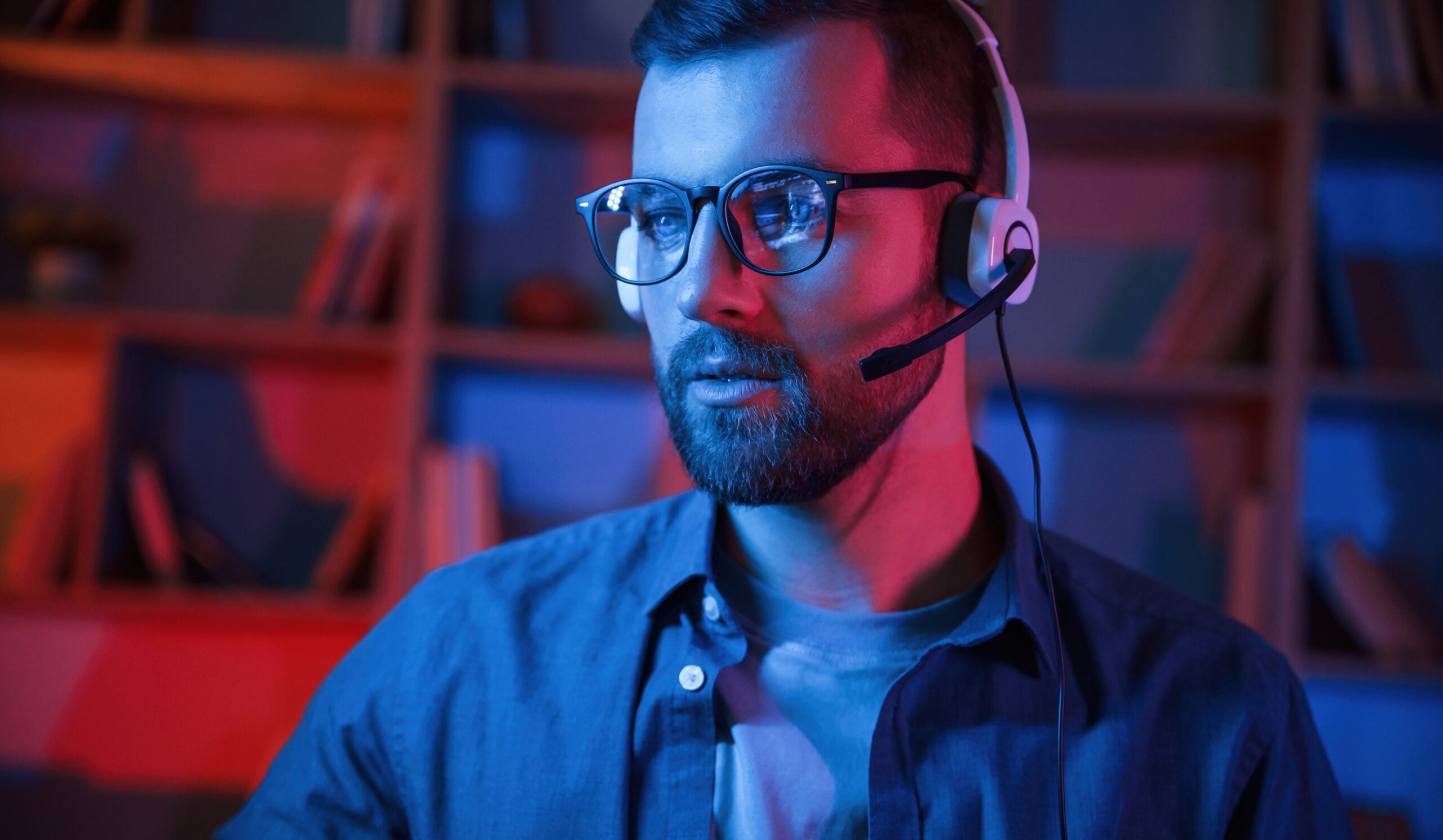 The Hidden Dangers Lurking in LA Businesses That Trust Only One IT Expert—Is Your Company at Risk?